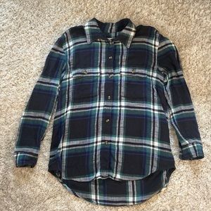 AMERICAN EAGLE OUTFITTERS oversized plaid flannel size xs